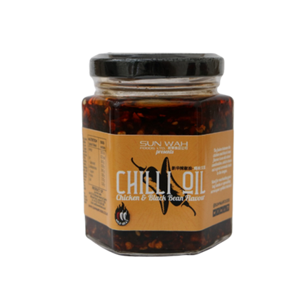 SUN WAH Chicken Black Bean Flavour Chilli Oil 180g